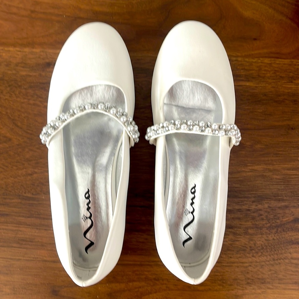 Dress shoes for girls